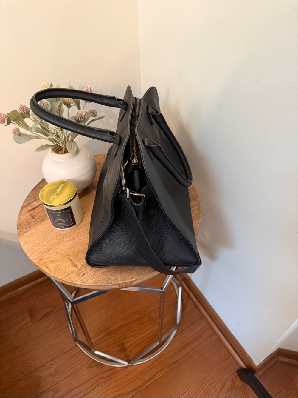 Black Structured Satchel Handbag for Women - Picture 2 of 6